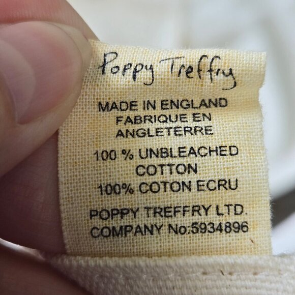 Anthropologie Poppy Treffy Set of 2 Tea Towels "Poodle Love" Unbleached Cotton - Picture 4 of 5